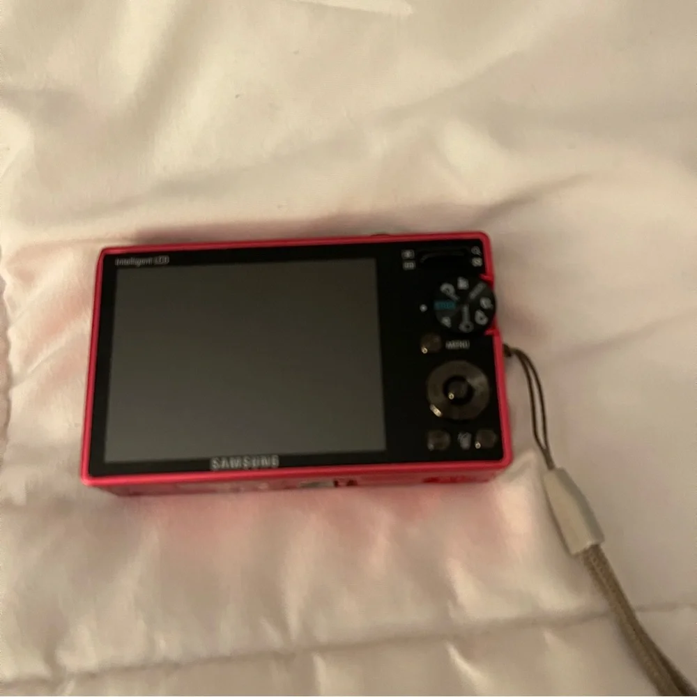 Samsung compact digital